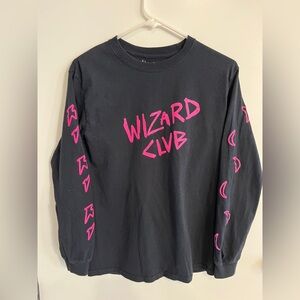 Men’s size small long sleeve Alab Wizard Club shirt